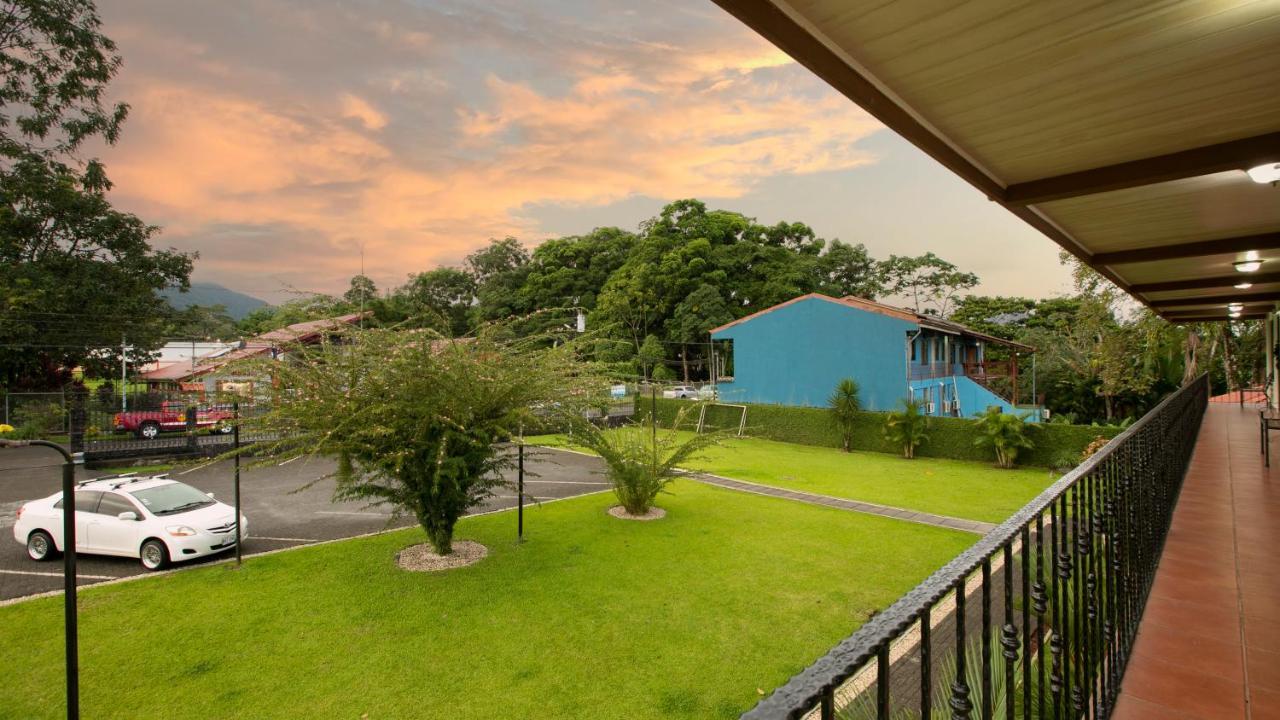 Condo'S Vista Al Volcan La Fortuna Kültér fotó
